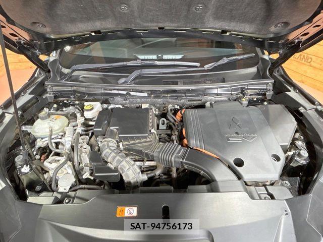 Mitsubishi OUTLANDER PHEV 2023-09 7329228-17