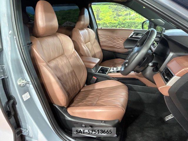 Mitsubishi OUTLANDER PHEV 2024-12 7329226-7