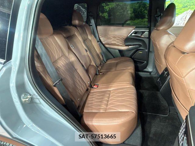 Mitsubishi OUTLANDER PHEV 2024-12 7329226-8