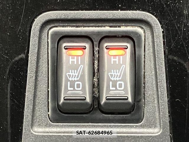 Mitsubishi OUTLANDER PHEV 2018-08 7329234-13