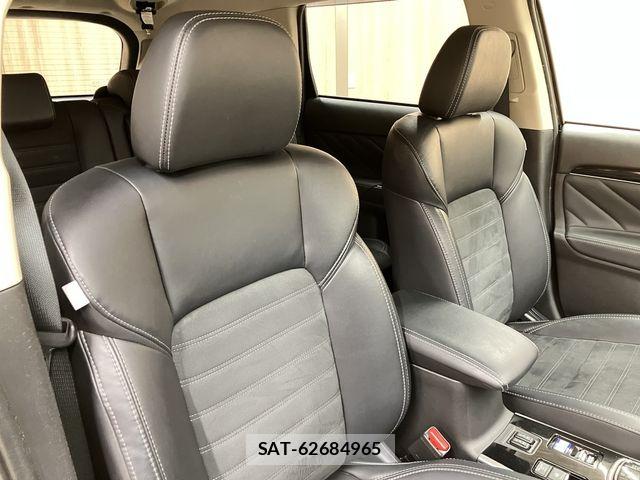Mitsubishi OUTLANDER PHEV 2018-08 7329234-14