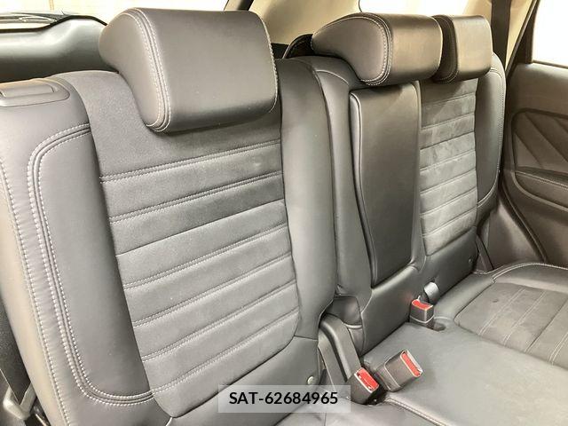 Mitsubishi OUTLANDER PHEV 2018-08 7329234-17