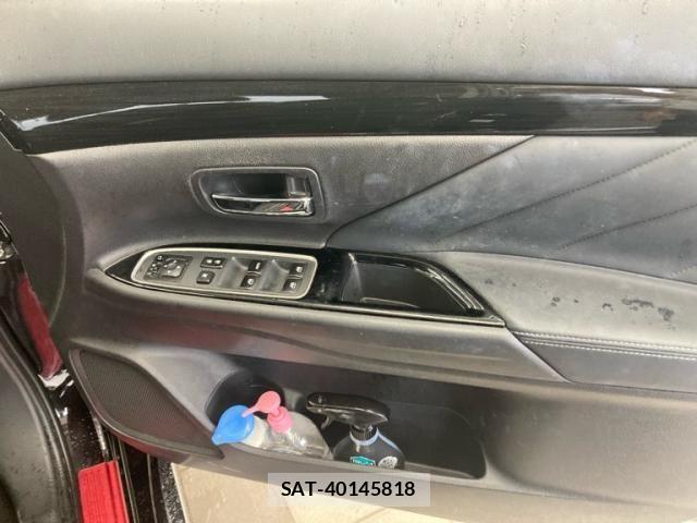 Mitsubishi OUTLANDER PHEV 2017-11 7329231-25