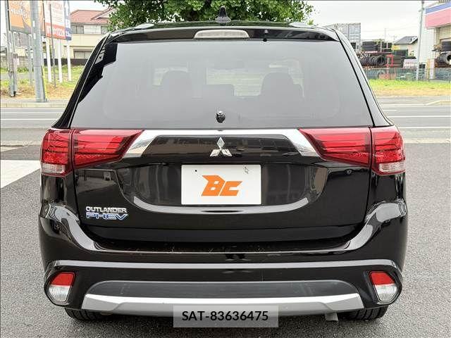 Mitsubishi OUTLANDER PHEV 2015-12 7329233-22