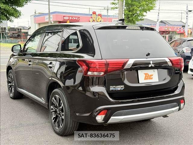 Mitsubishi OUTLANDER PHEV 2015-12 7329233-7