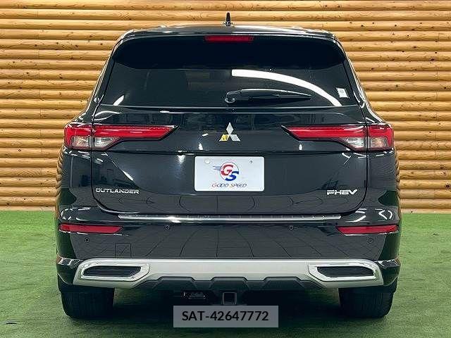 Mitsubishi OUTLANDER PHEV 2022-01 7359242-18