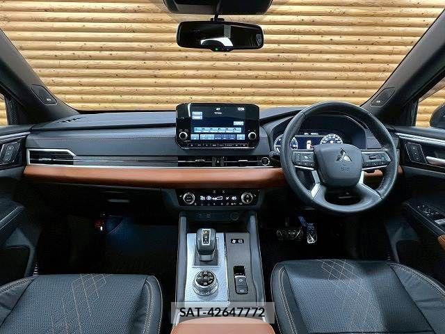 Mitsubishi OUTLANDER PHEV 2022-01 7359242-2