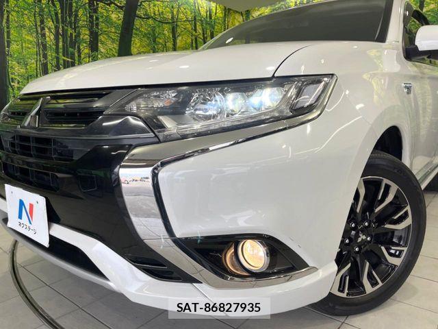 Mitsubishi OUTLANDER PHEV 2015-10 7359253-11