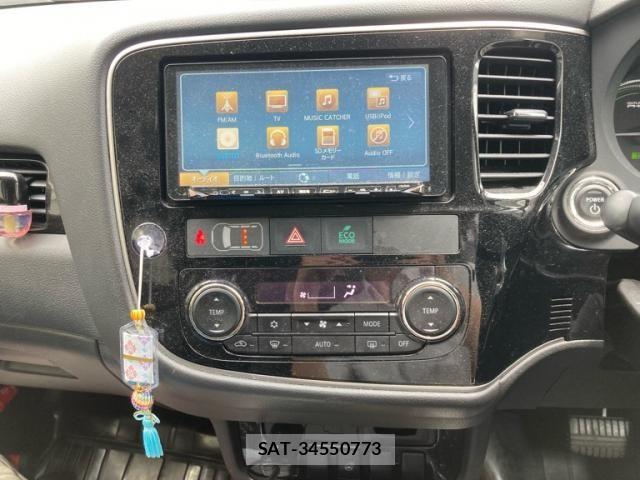 Mitsubishi OUTLANDER PHEV 2015-12 7359254-21