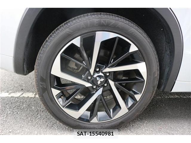 Mitsubishi OUTLANDER PHEV 2022-09 7359246-14