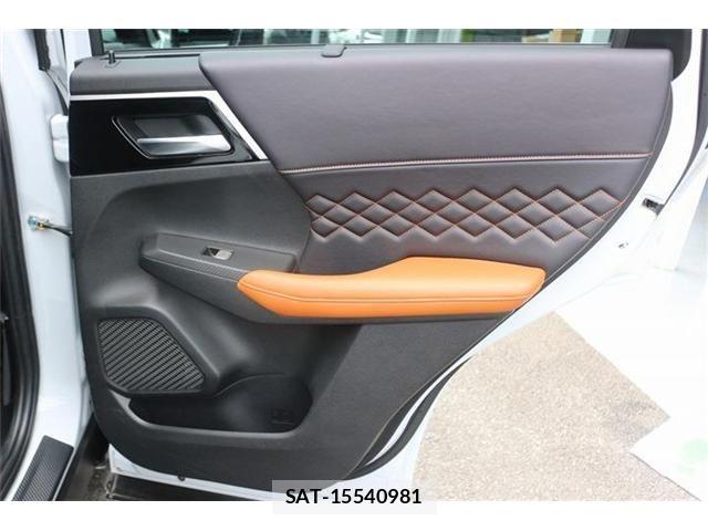 Mitsubishi OUTLANDER PHEV 2022-09 7359246-29