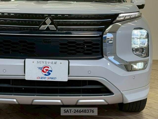 Mitsubishi OUTLANDER PHEV 2022-04 7359241-17