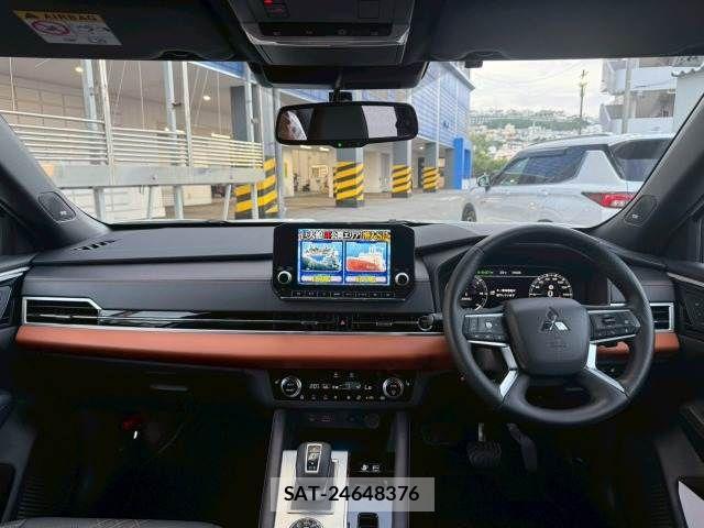 Mitsubishi OUTLANDER PHEV 2022-04 7359241-2