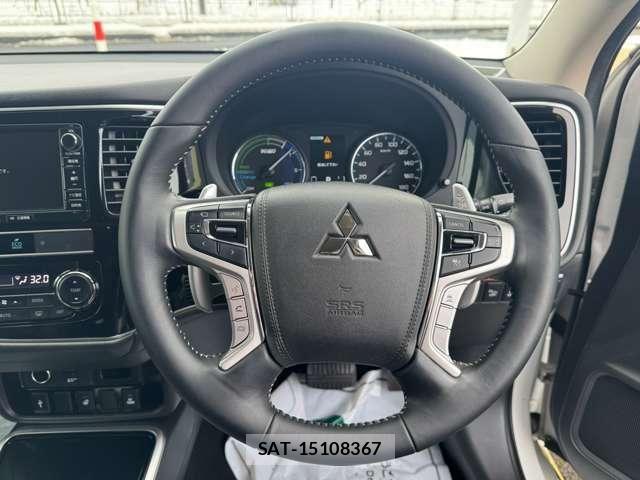 Mitsubishi OUTLANDER PHEV 2019-01 7359248-9