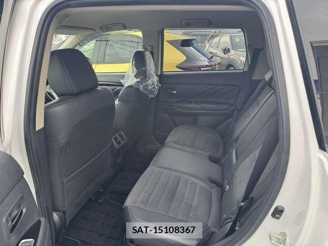 Mitsubishi OUTLANDER PHEV 2019-01 7359248-27