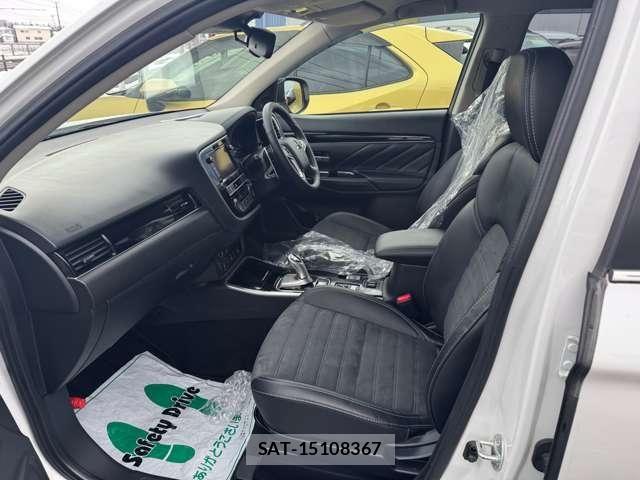 Mitsubishi OUTLANDER PHEV 2019-01 7359248-28