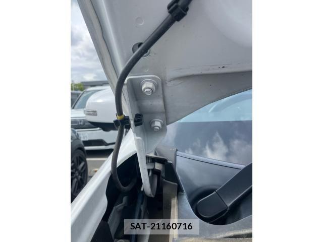 Mitsubishi OUTLANDER PHEV 2019-11 7359247-12