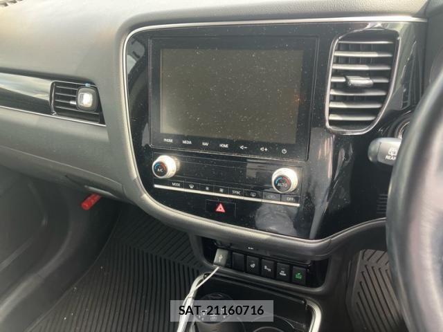 Mitsubishi OUTLANDER PHEV 2019-11 7359247-21