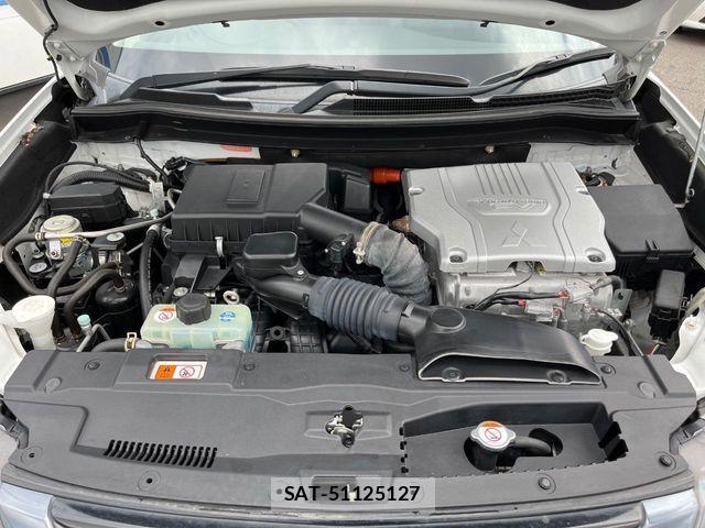 Mitsubishi OUTLANDER PHEV 2015-07 7393479-17