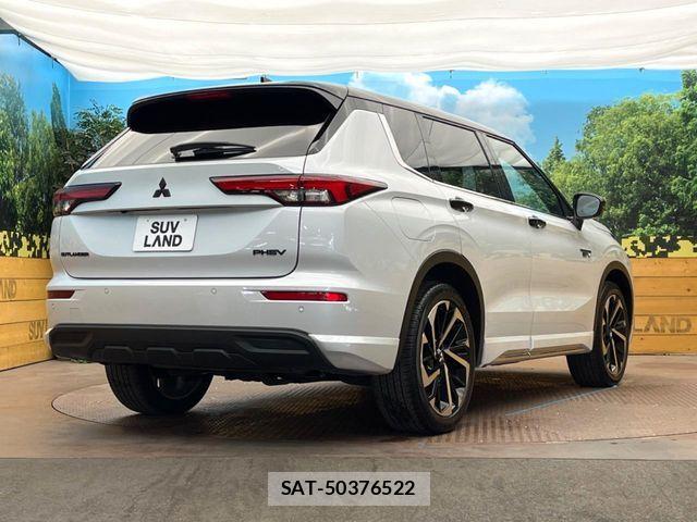 Mitsubishi OUTLANDER PHEV 2023-12 7393471-16