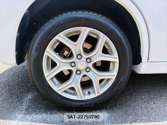 Mitsubishi OUTLANDER PHEV 2014-08 7393482-26