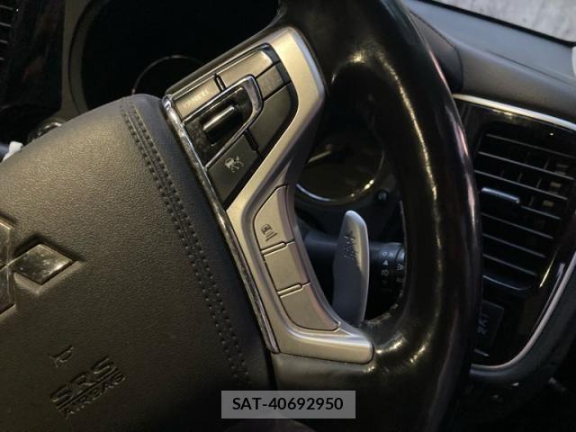 Mitsubishi OUTLANDER PHEV 2015-07 7393483-11