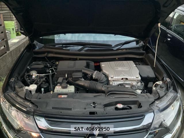 Mitsubishi OUTLANDER PHEV 2015-07 7393483-13