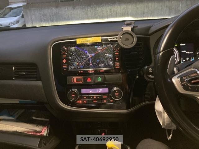 Mitsubishi OUTLANDER PHEV 2015-07 7393483-21