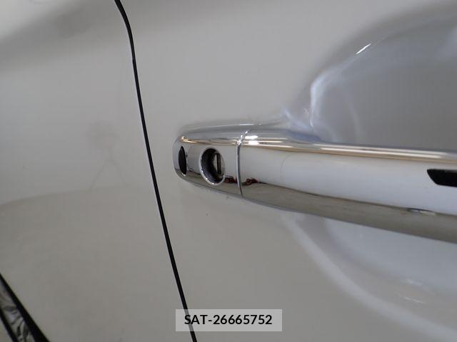 Mitsubishi OUTLANDER PHEV 2020-01 7393470-11