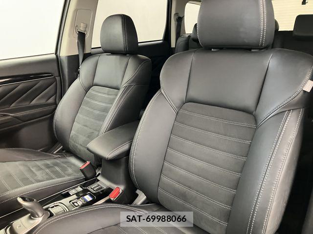 Mitsubishi OUTLANDER PHEV 2019-09 7393477-17
