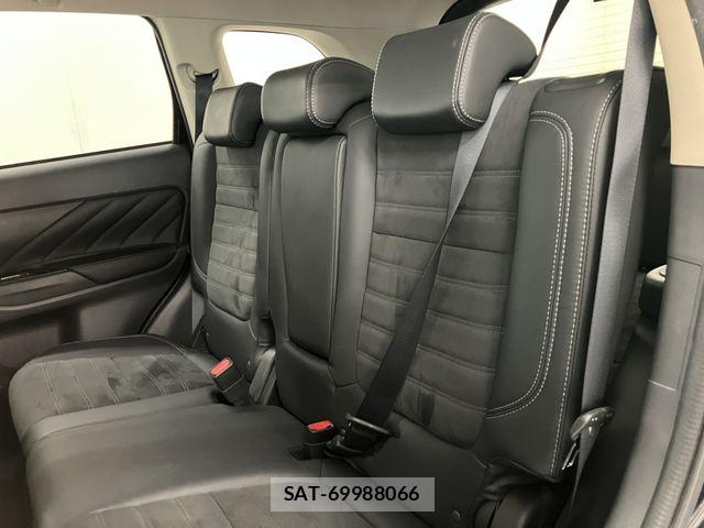 Mitsubishi OUTLANDER PHEV 2019-09 7393477-19