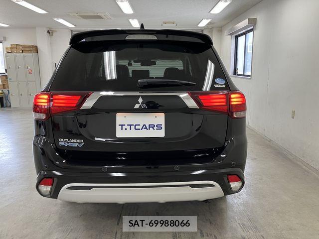 Mitsubishi OUTLANDER PHEV 2019-09 7393477-24