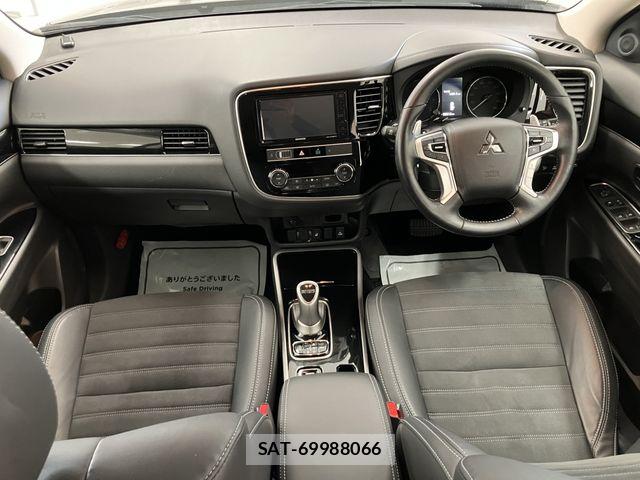 Mitsubishi OUTLANDER PHEV 2019-09 7393477-27