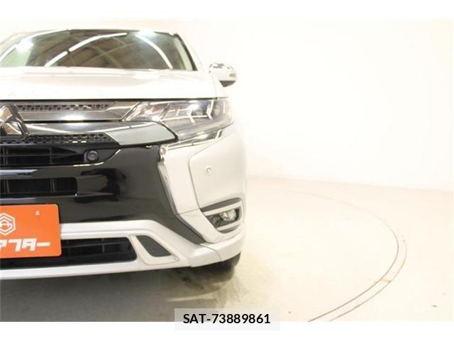 Mitsubishi OUTLANDER PHEV 2018-09 7456678-11
