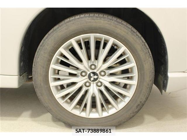 Mitsubishi OUTLANDER PHEV 2018-09 7456678-19