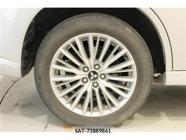 Mitsubishi OUTLANDER PHEV 2018-09 7456678-20