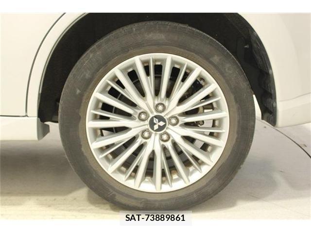 Mitsubishi OUTLANDER PHEV 2018-09 7456678-21
