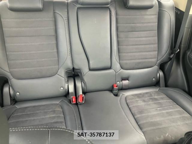 Mitsubishi OUTLANDER PHEV 2018-05 7456681-10