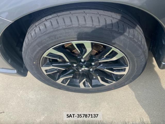 Mitsubishi OUTLANDER PHEV 2018-05 7456681-7