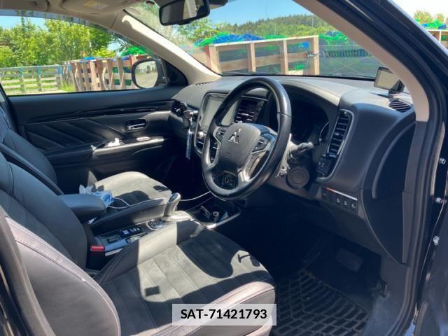 Mitsubishi OUTLANDER PHEV 2020-12 7456679-11