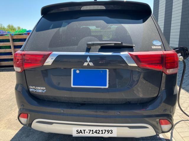 Mitsubishi OUTLANDER PHEV 2020-12 7456679-4