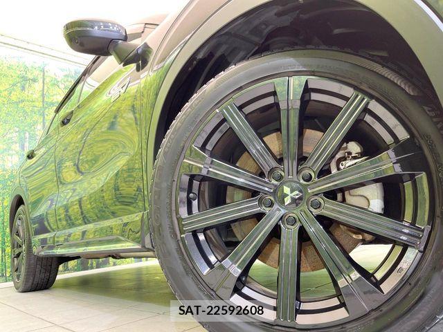 Mitsubishi OUTLANDER PHEV 2022-02 7456670-12