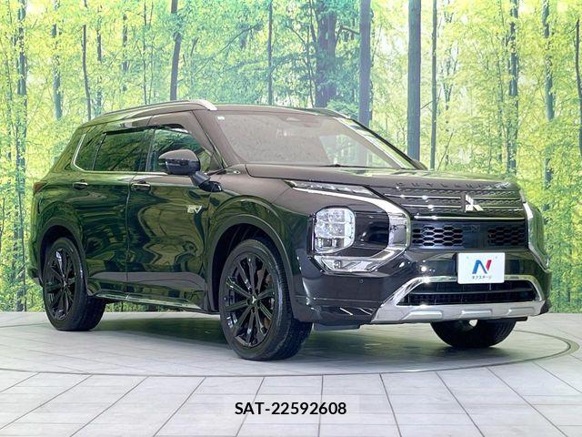 Mitsubishi OUTLANDER PHEV 2022-02 7456670-15