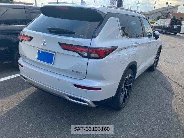 Mitsubishi OUTLANDER PHEV 2022-01 7456674-6