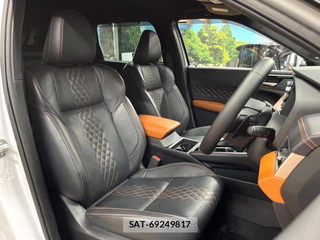 Mitsubishi OUTLANDER PHEV 2022-07 7502143-6