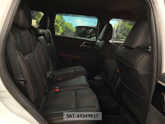 Mitsubishi OUTLANDER PHEV 2022-07 7502143-7