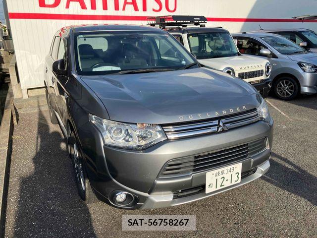 Mitsubishi OUTLANDER PHEV 2014-06 7509639-1