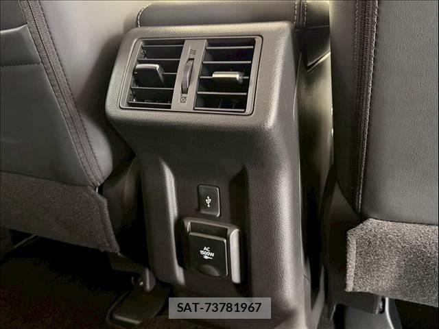 Mitsubishi OUTLANDER PHEV 2018-09 7509638-27