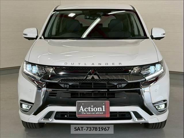 Mitsubishi OUTLANDER PHEV 2018-09 7509638-2