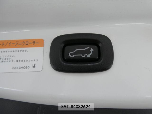 Mitsubishi OUTLANDER PHEV 2018-08 7509636-10